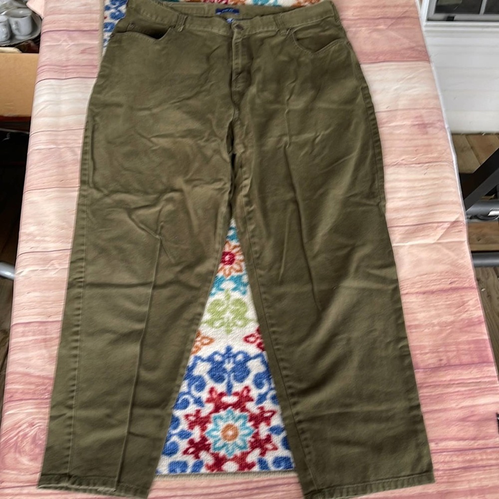NWOT Bill Blass women’s Jeans 18W Easy fit